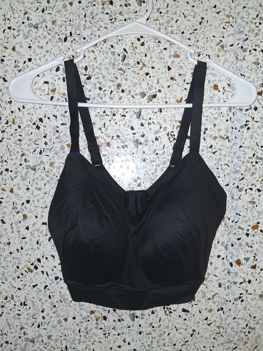 Women's Floatley Bra Wireless, Padded Black Size Large